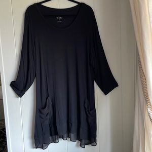 LOGO LORI GOLDSTEIN 2X black 3/4 sleeve lace on the hem lace pockets NWOT